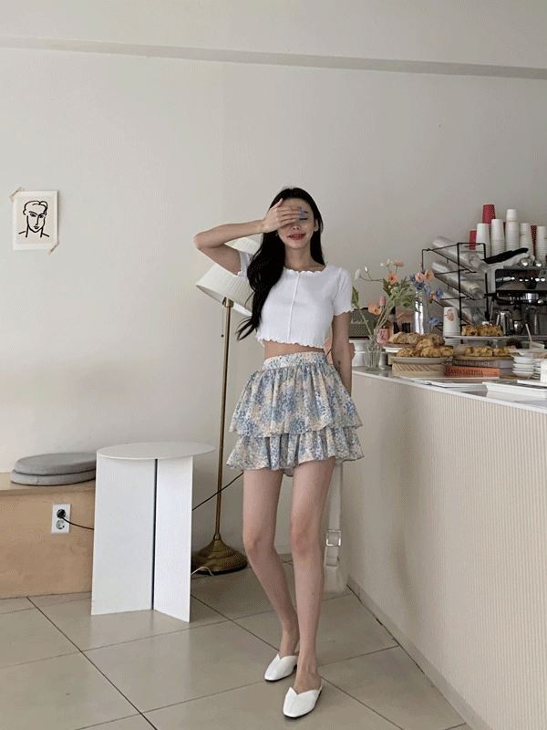 T6981K15-레니르 물결절개 크롭 티