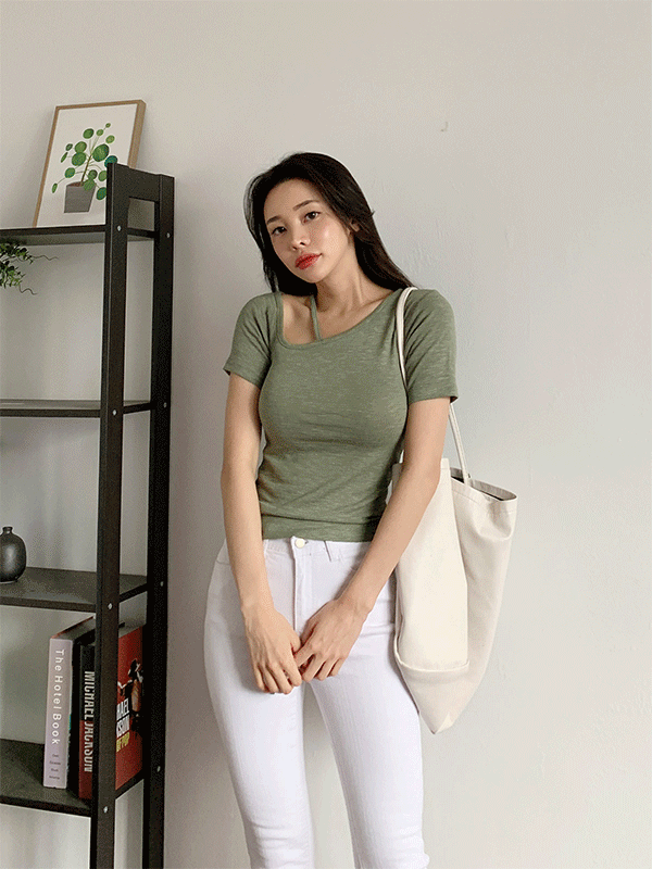 T7017K15-메빌즈 언발 숄더 끈 반팔티