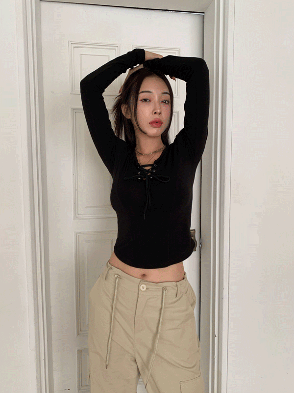 T13306K38-밀크스 아일렛 밑단 라운딩 긴팔티